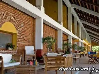Cascina Corte Grande Farm stay *